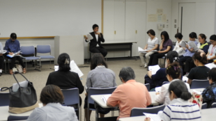 介護職員の方々と意見交換会